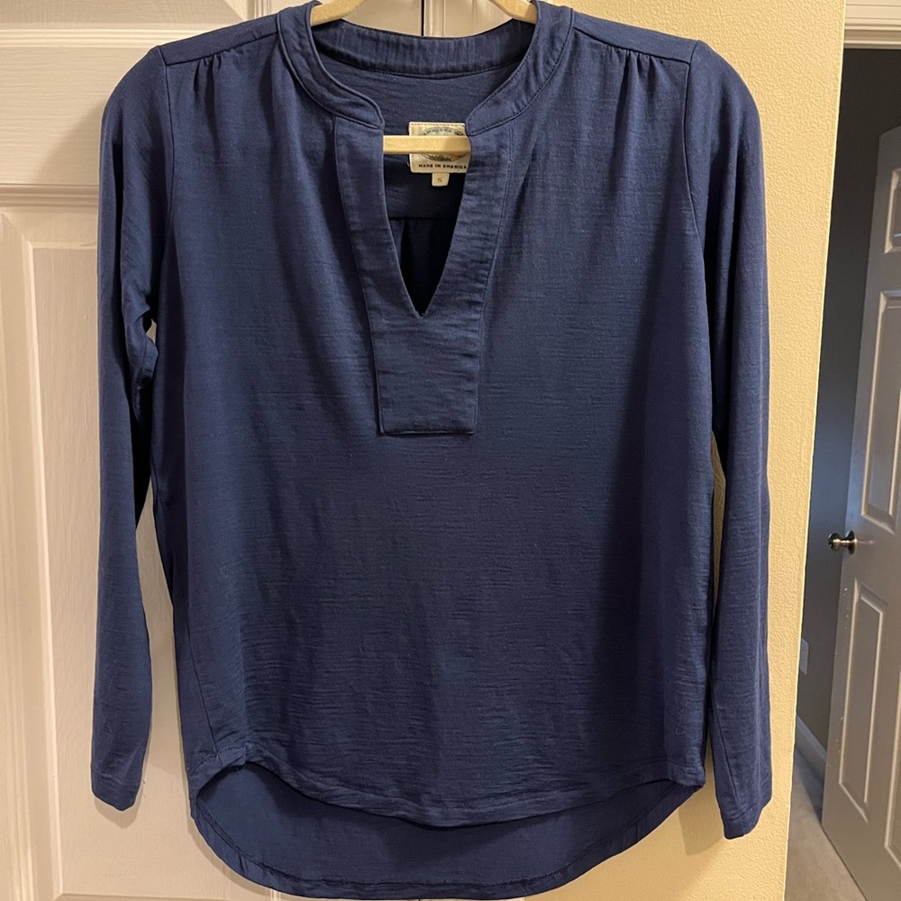Rambler’s Way Small Wool Bree Placket Tee in New Blue